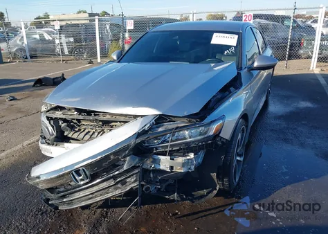 2018 Honda Accord Sport z USA, uszkodzony, nr VIN 1HGCV1F39JA219946